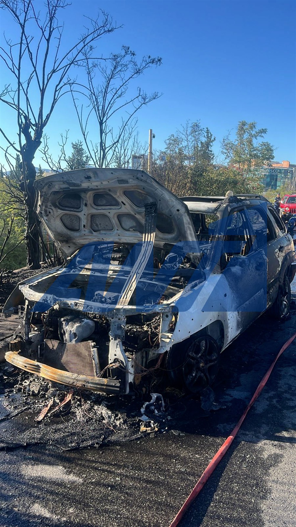 Λ. Κηφισίας: Φωτιά σε ΙΧ Λ. Κηφισίας: Φωτιά σε ΙΧ