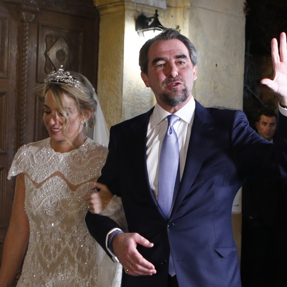 Τιάρα Τιάρα