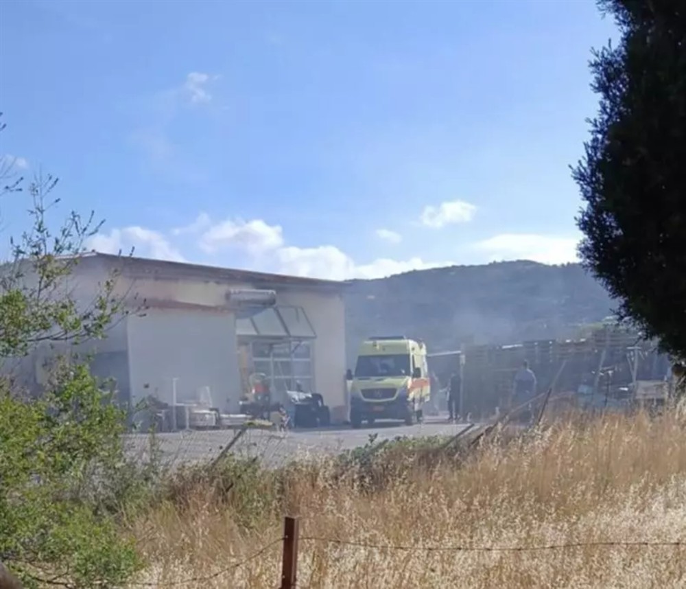 Λέσβος - φωτιά - σουπερ μαρκετ Λέσβος - φωτιά - σουπερ μαρκετ