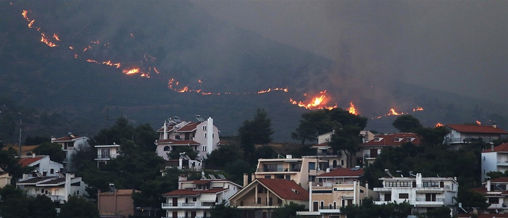 Φωτιά - Πεντέλη Φωτιά - Πεντέλη