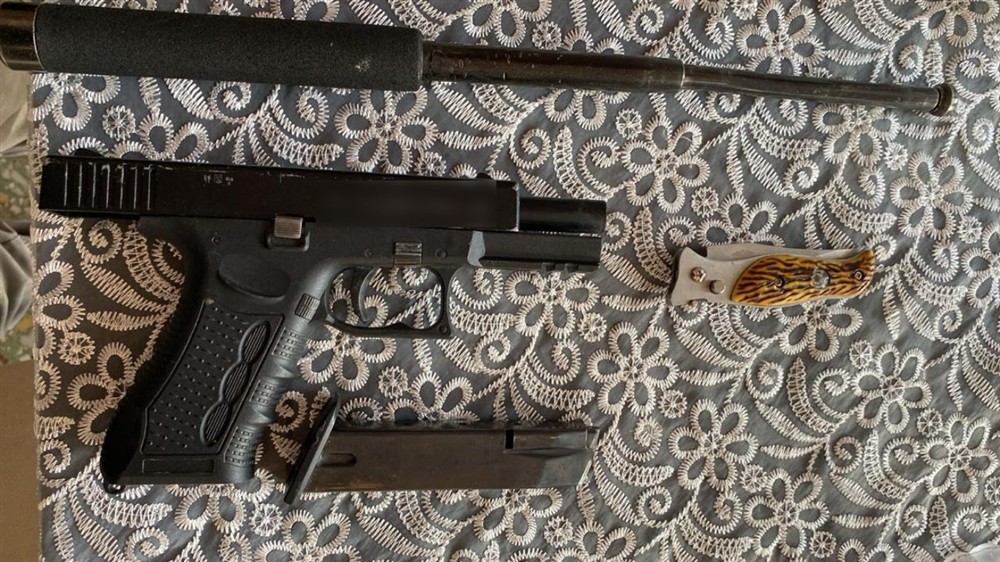 Σπείρα - συμμορία - όπλα Σπείρα - συμμορία - όπλα