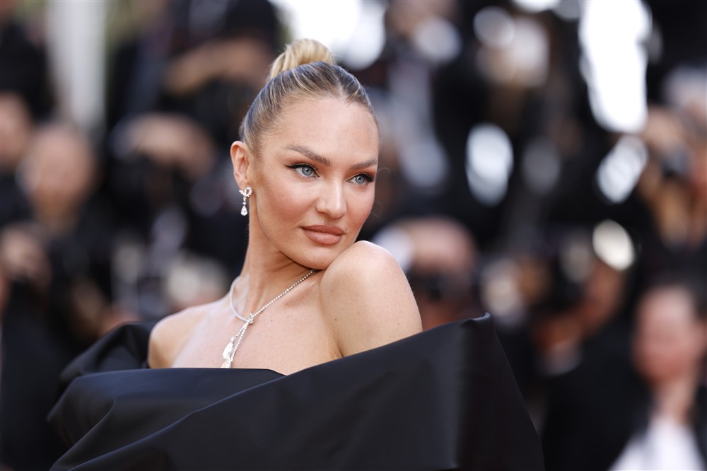 Κάντις Σουάνπολ Κάντις Σουάνπολ