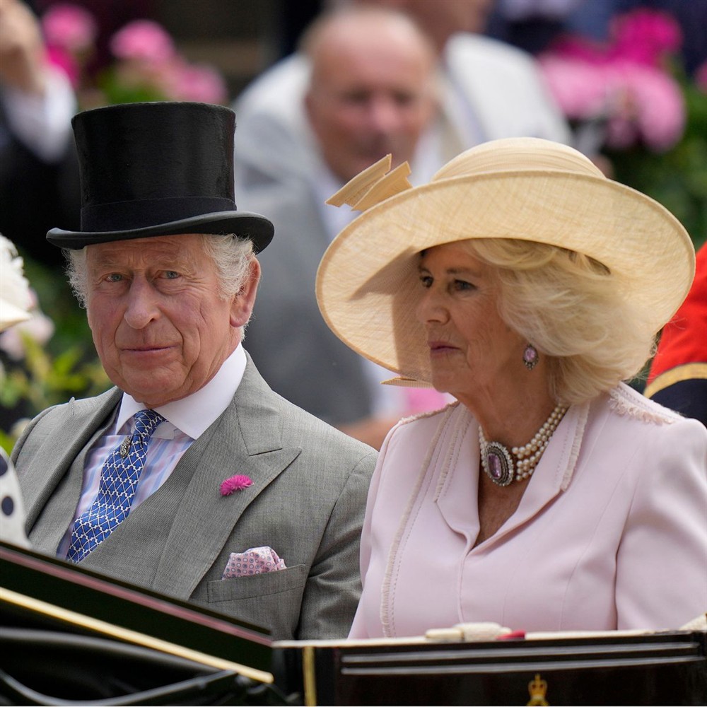 Καμίλα Καμίλα