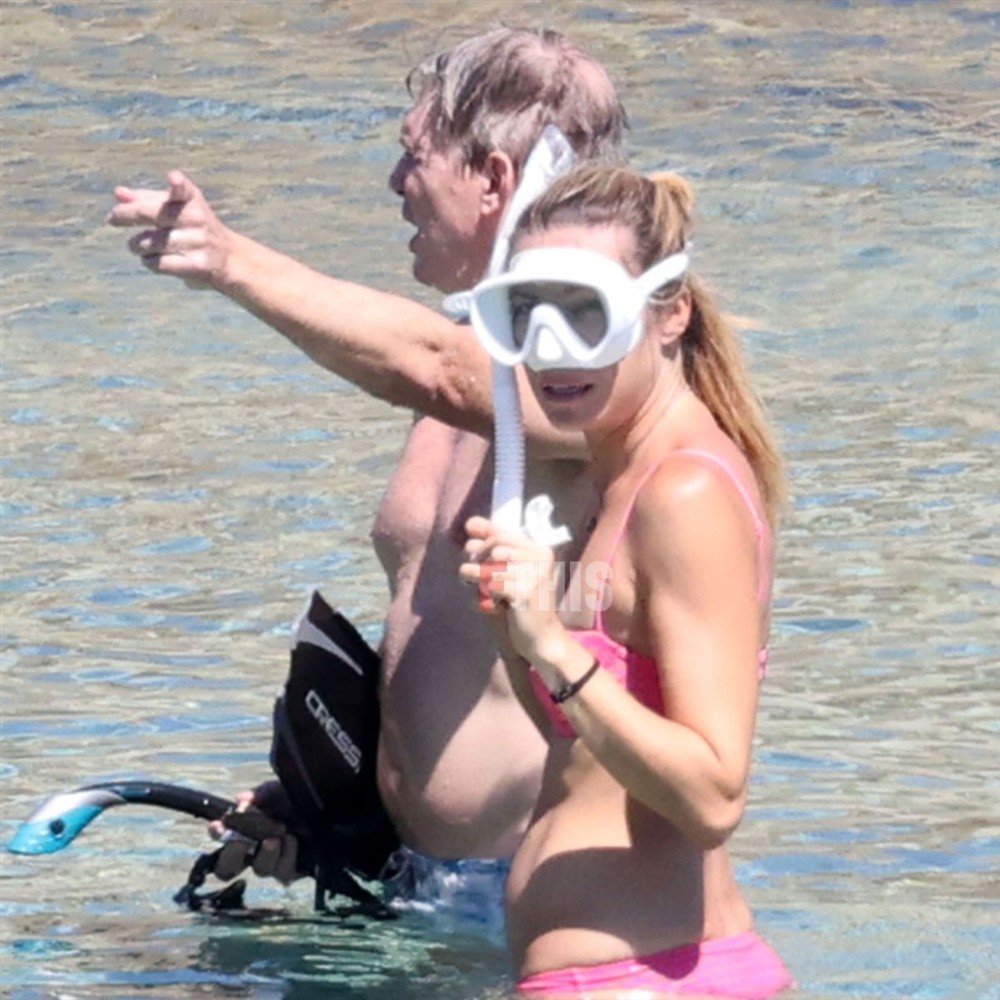 Καλομοίρα - Χρουσαλά Καλομοίρα - Χρουσαλά