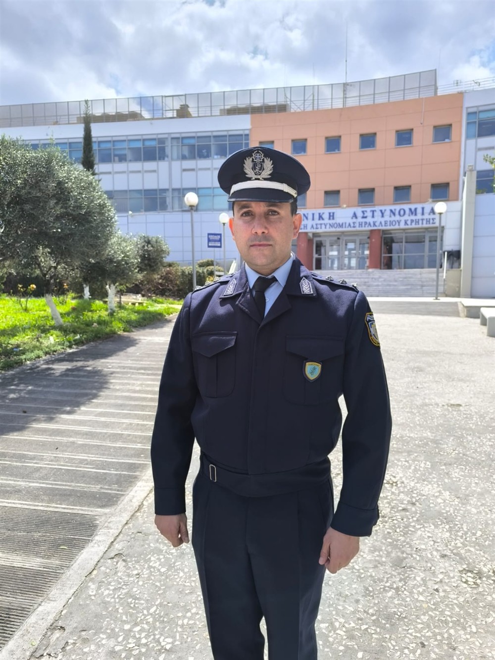 αστυνομία ζώων - Θεόδωρος Περιβόλας