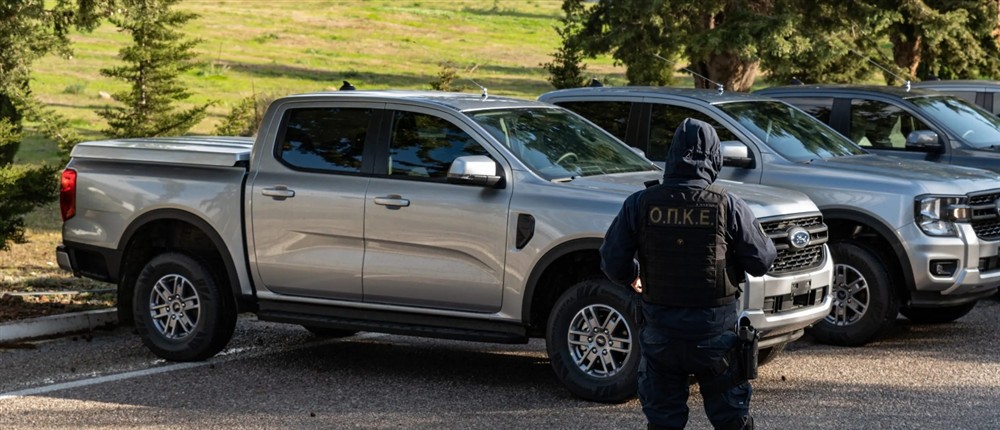 Ελληνική Αστυνομία - οχήματα - αγροτικό Ελληνική Αστυνομία - οχήματα - αγροτικό