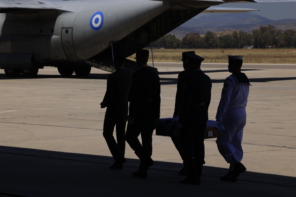 Επαναπατρισμός λειψάνων - Ελευσίνα - Κύπρος - Δένδιας Επαναπατρισμός λειψάνων - Ελευσίνα - Κύπρος - Δένδιας