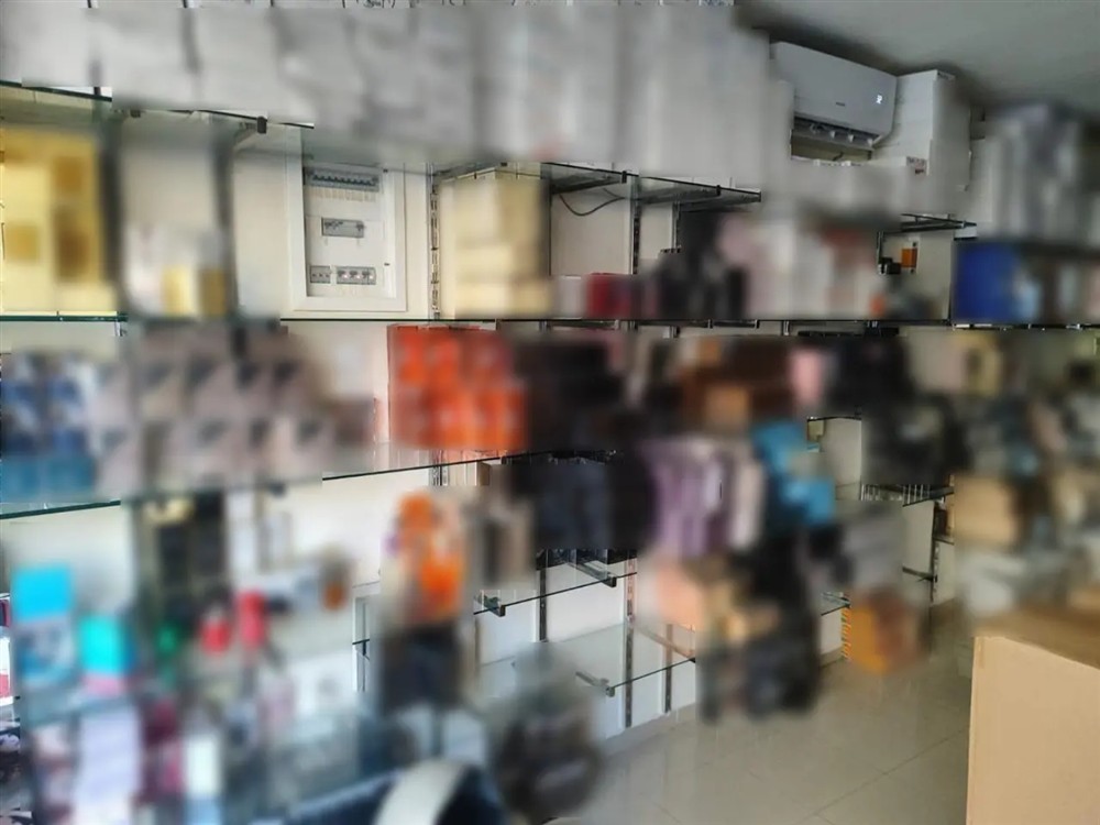 μαϊμού προϊόντα - παπούτσια - γυαλιά