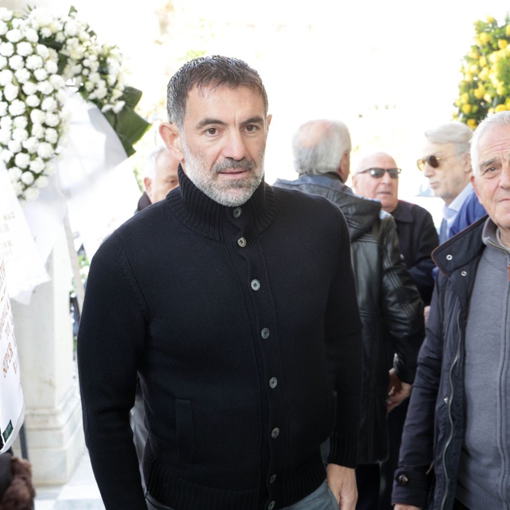 Τάκης Οικονομόπουλος