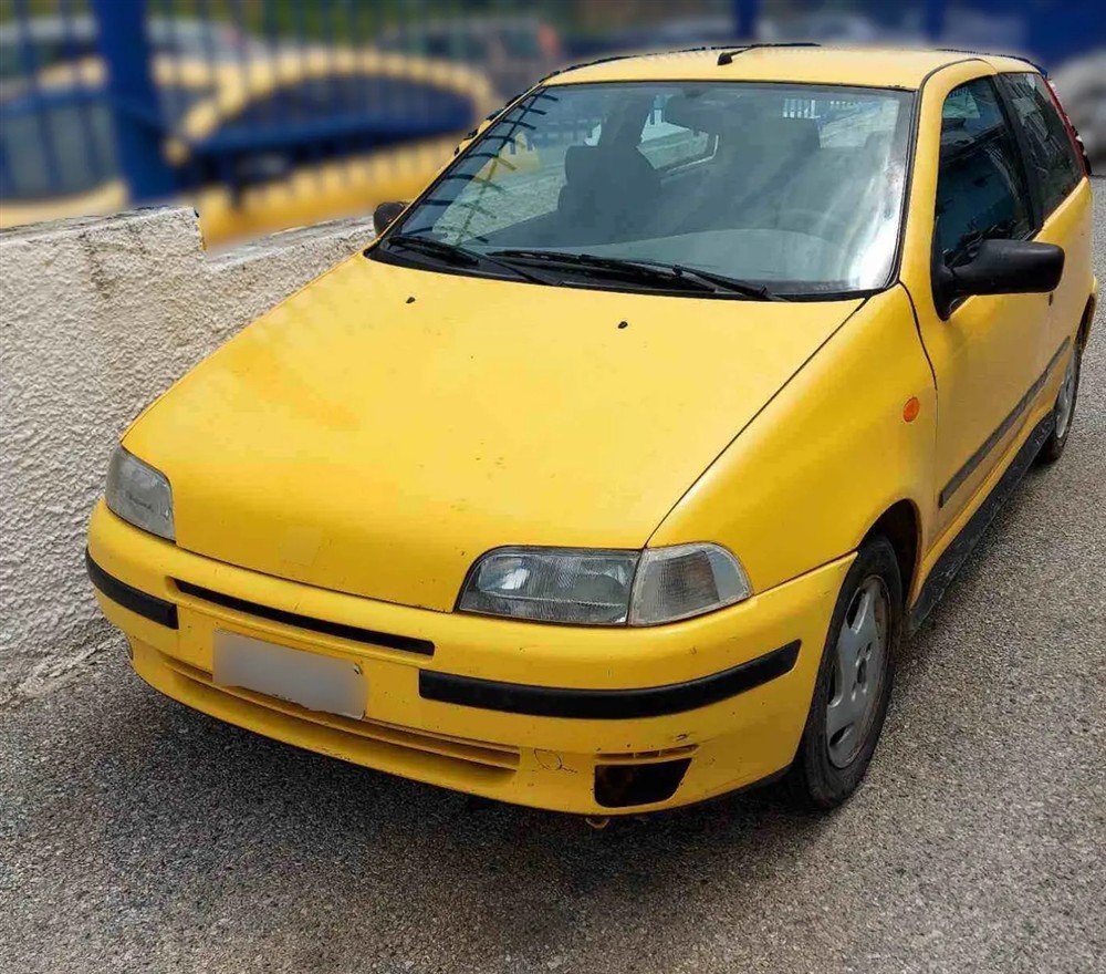 Πιερία - Αυτοκίνητα - Φυγόποινος Πιερία - Αυτοκίνητα - Φυγόποινος