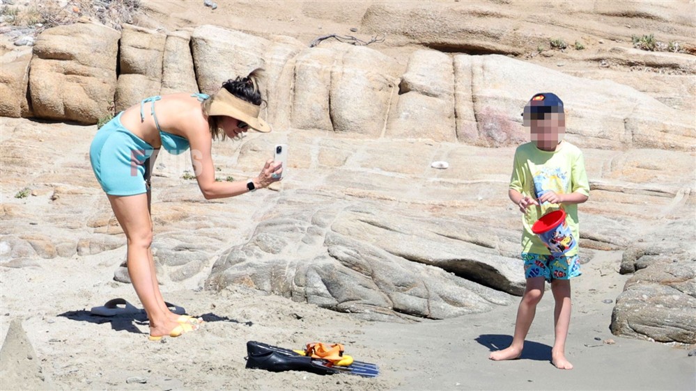 Καλομοίρα - Χρουσαλά Καλομοίρα - Χρουσαλά