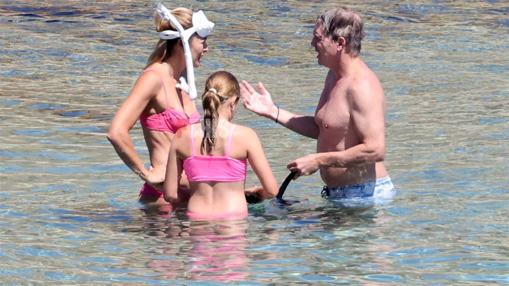 Καλομοίρα - Χρουσαλά Καλομοίρα - Χρουσαλά