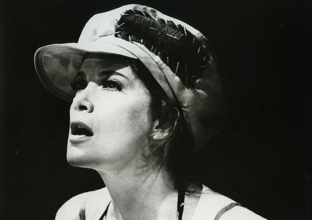 Τζένη Καρέζη - αφιέρωμα Τζένη Καρέζη - αφιέρωμα