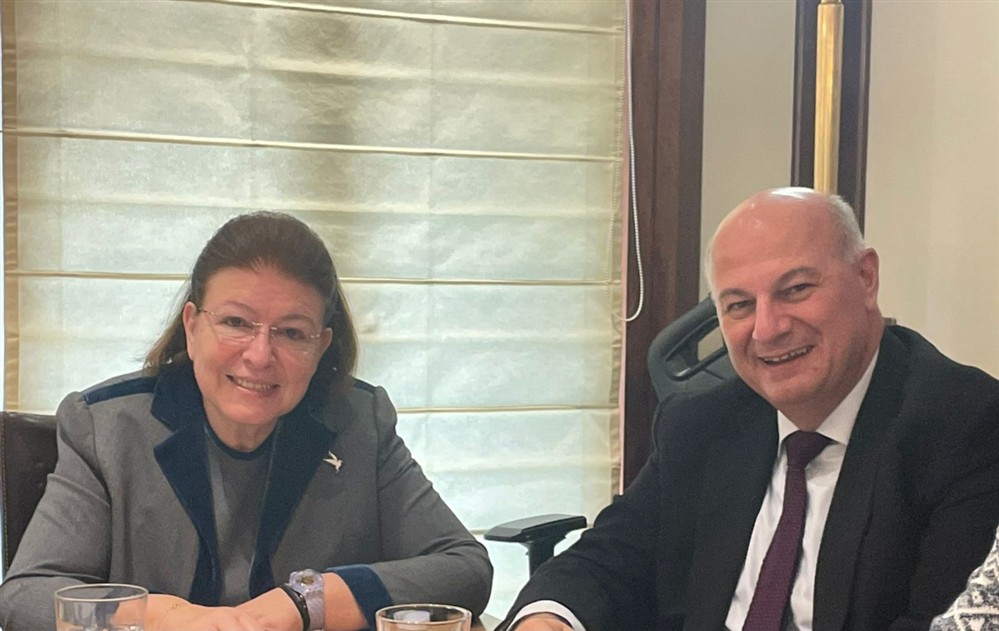 Τατόι - Βασιλικά κτήματα - Λίνα Μενδώνη - Κώστας Τσιάρας Τατόι - Βασιλικά κτήματα - Λίνα Μενδώνη - Κώστας Τσιάρας