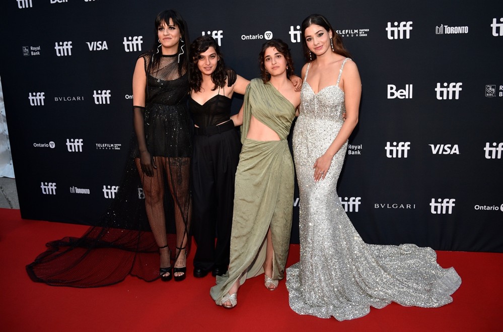 Σάρα Μαρντίνι - Γιούσρα Μαρντίνι Σάρα Μαρντίνι - Γιούσρα Μαρντίνι