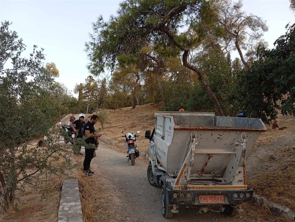 Λόφος Φιλοπάππου - Σκηνές Λόφος Φιλοπάππου - Σκηνές