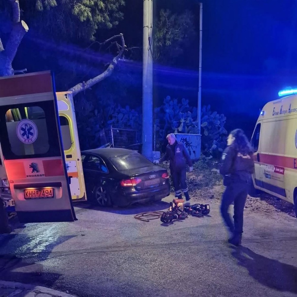 Βάρη - τροχαίο Βάρη - τροχαίο