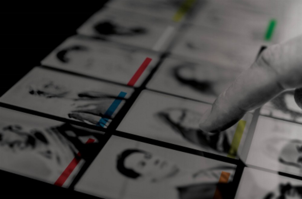 Ιντερπολ - Ερυθρές αγγελίες Ιντερπολ - Ερυθρές αγγελίες