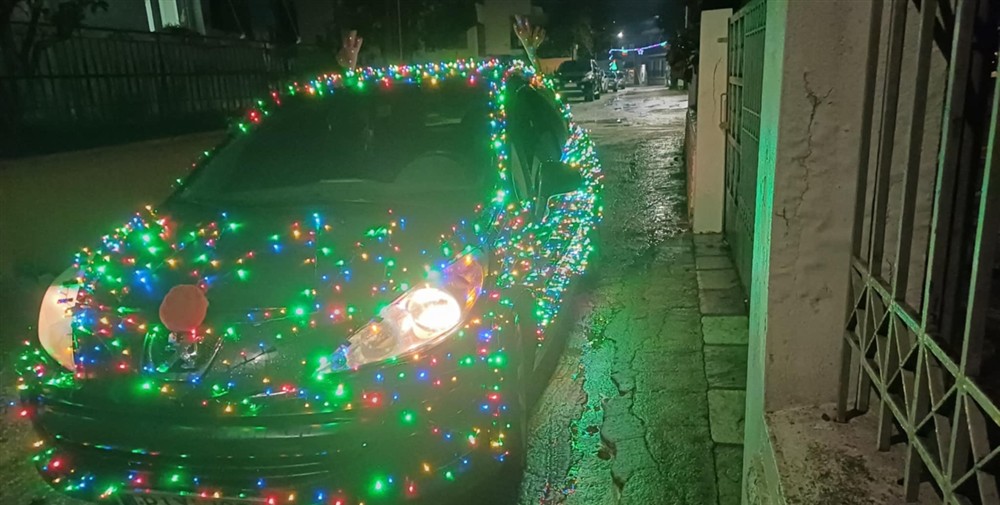 Αγιά - Λάρισα - αυτοκίνητο - λαμπάκια Αγιά - Λάρισα - αυτοκίνητο - λαμπάκια