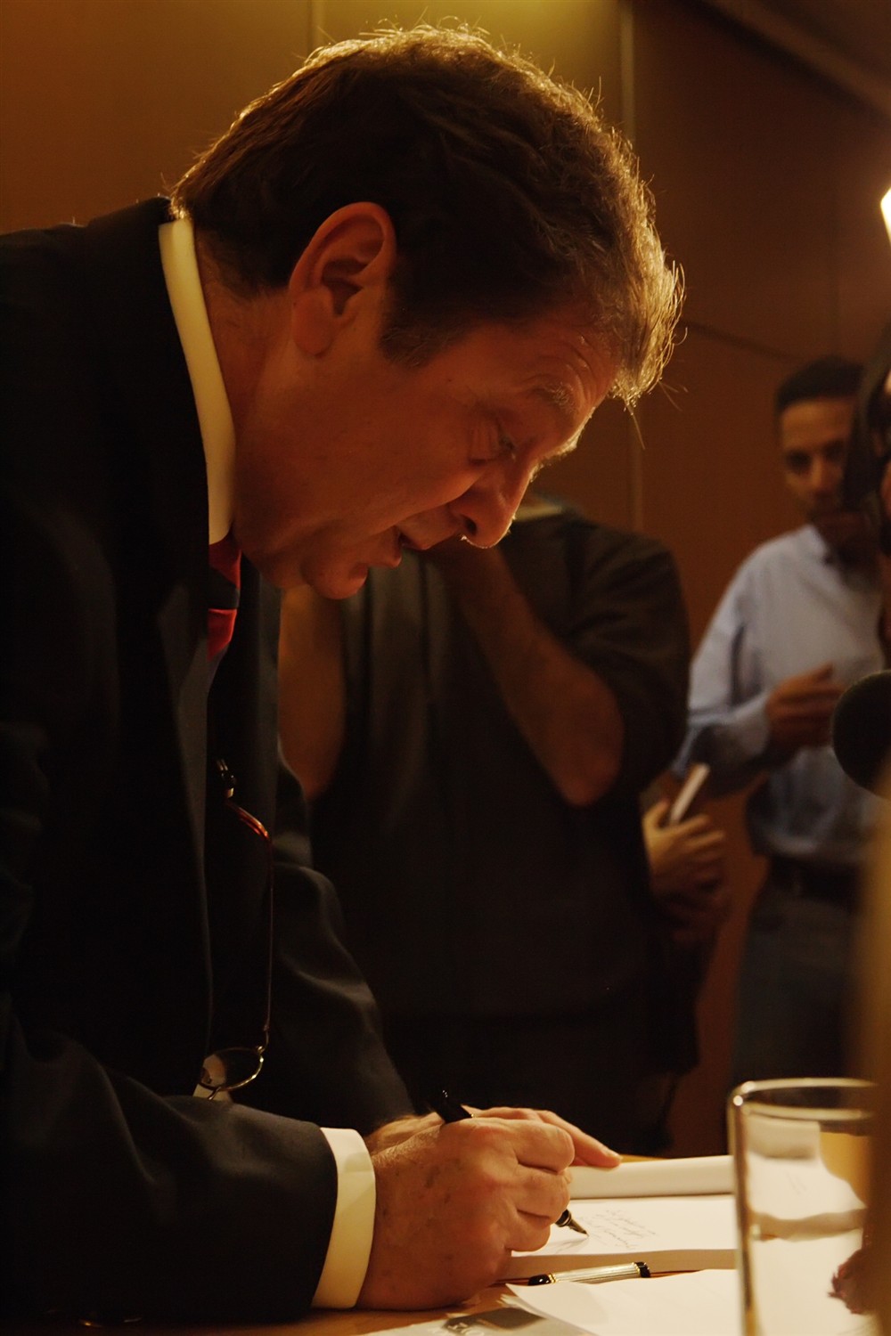 Στέλιος Παρασκευόπουλος - 50 Χρόνια Δημοκρατίας Μέσα από τα Πρωτοσέλιδα των Εφημερίδων (1974 – 2024) Στέλιος Παρασκευόπουλος - 50 Χρόνια Δημοκρατίας Μέσα από τα Πρωτοσέλιδα των Εφημερίδων (1974 – 2024)