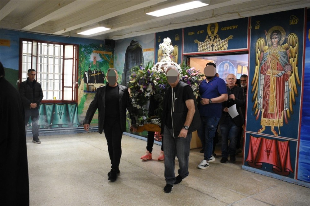 Επιτάφιος - φυλακές - Λάρισας