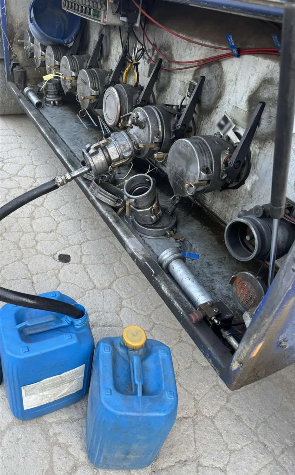 ΛΑΘΡΑΙΟ - ΕΜΠΟΡΙΟ - ΚΑΥΣΙΜΑ ΛΑΘΡΑΙΟ - ΕΜΠΟΡΙΟ - ΚΑΥΣΙΜΑ