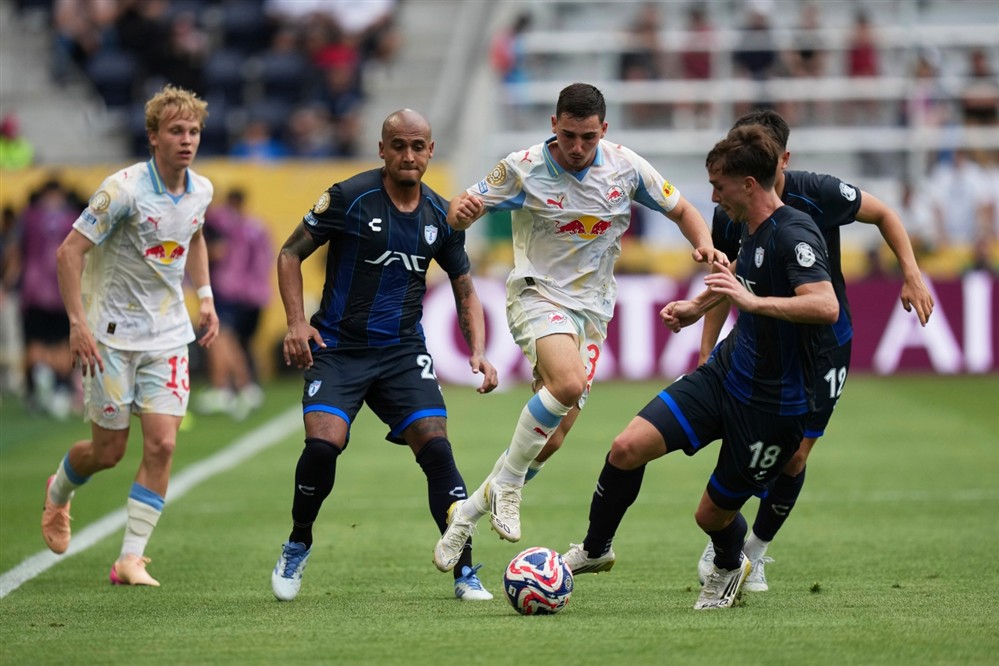 Μουντιάλ - Συλλόγων - Πατσούκα - Σαλτσμπουργκ