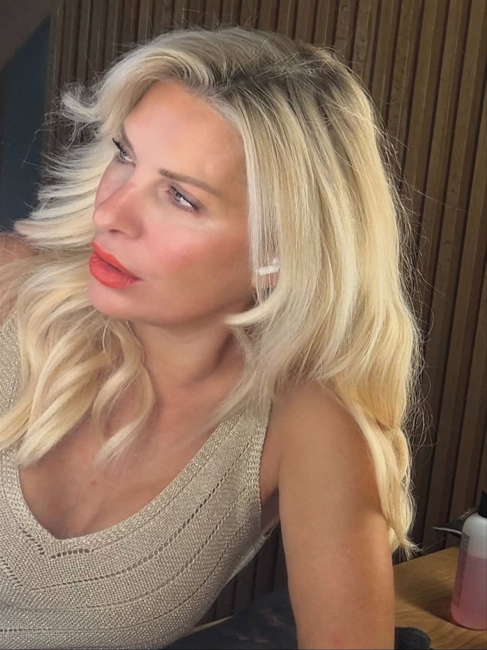 ΕΛΕΝΗ ΜΕΝΕΓΑΚΗ