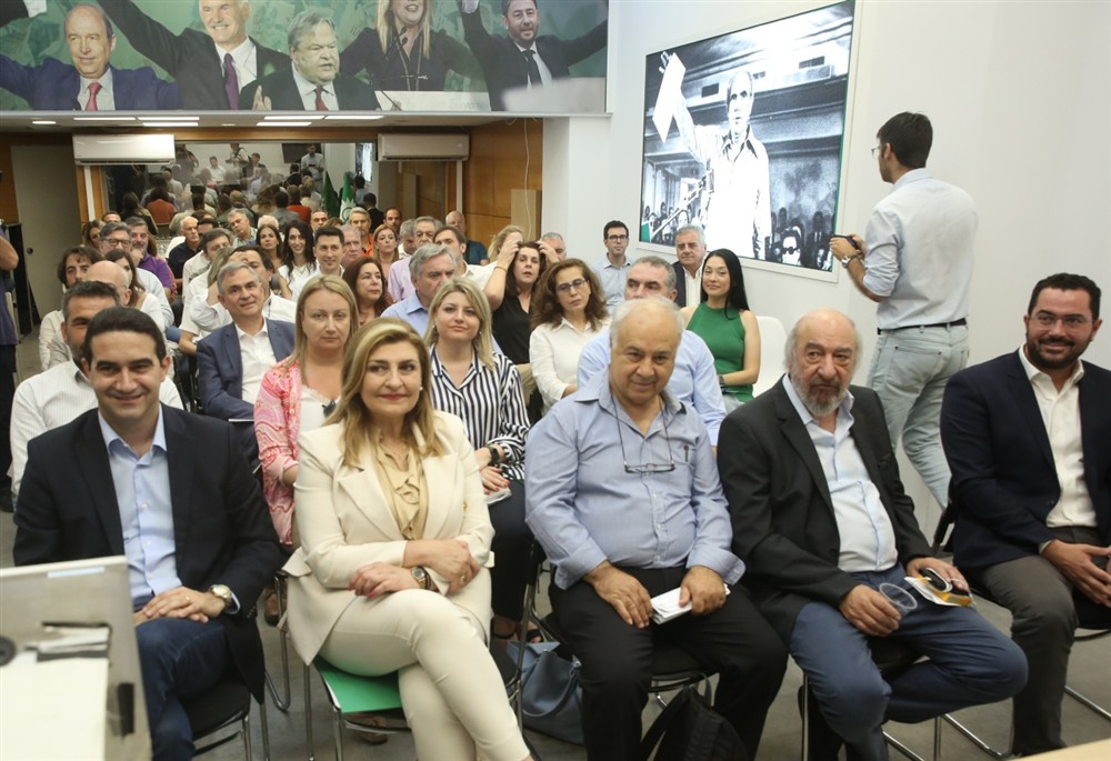 ΠΑΣΟΚ - Πολιτικο Συμβουλιο - Κοινοβουλευτική Ομάδα ΠΑΣΟΚ - Πολιτικο Συμβουλιο - Κοινοβουλευτική Ομάδα