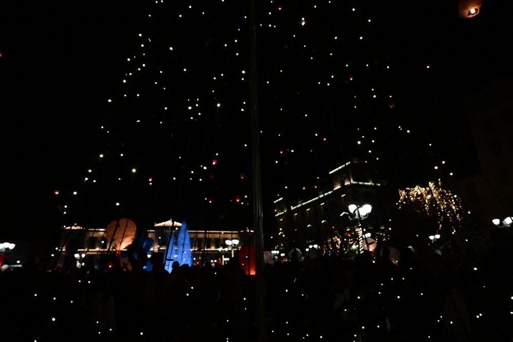 Αθήνα - Νύχτα των Ευχών - Πλατεία Κοτζιά Αθήνα - Νύχτα των Ευχών - Πλατεία Κοτζιά