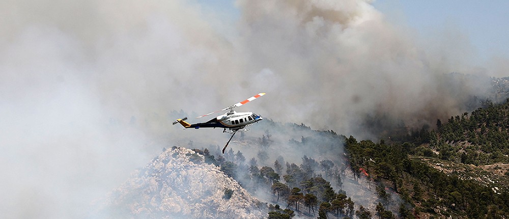 φωτιά - πυρκαγιά - κατάσβεση - ελικόπτερο - εναέρια μέσα