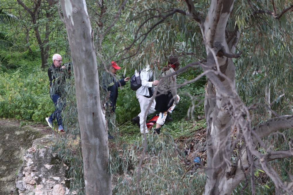 Ρέμα - Προμπονά - επιχείρηση - διάσωσης Ρέμα - Προμπονά - επιχείρηση - διάσωσης