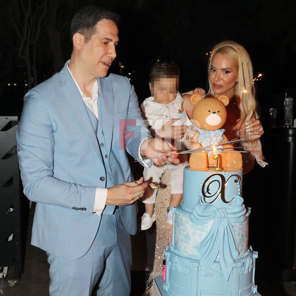 Τζούλια Κόλλια Τζούλια Κόλλια