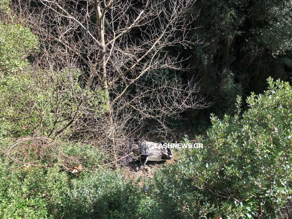 αυτοκίνητο - γκρεμός