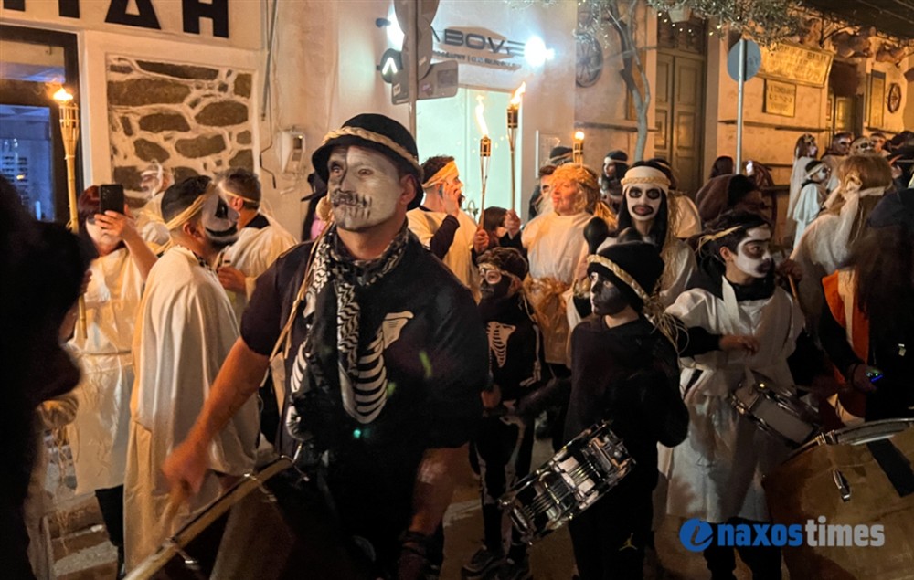 Λαμπαδηφορίες - Νάξος