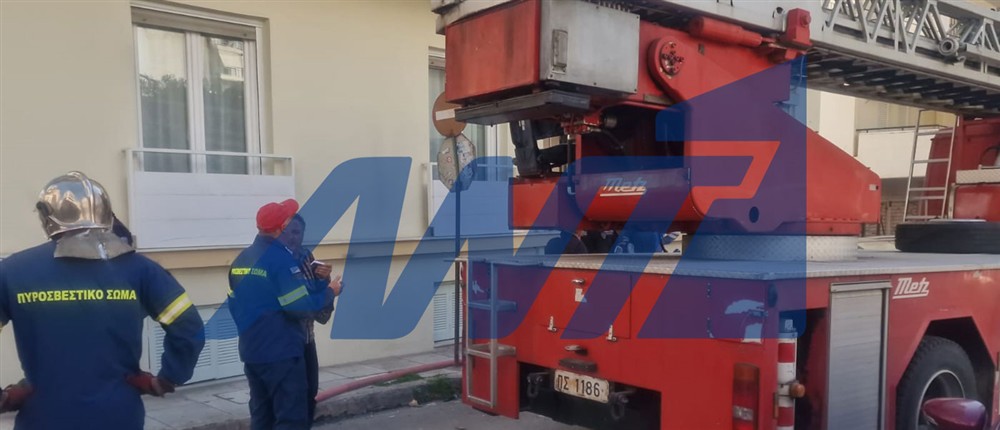 Πάτρα: Φωτιά σε διαμέρισμα πολυκατοικίας Πάτρα: Φωτιά σε διαμέρισμα πολυκατοικίας