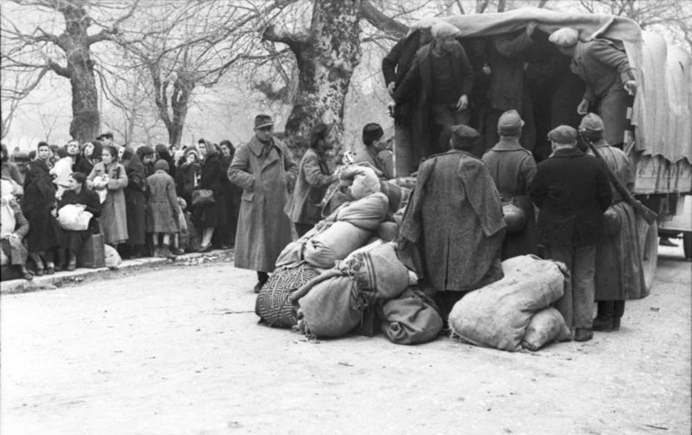 Πολιτική Επιστράτευση Πολιτική Επιστράτευση