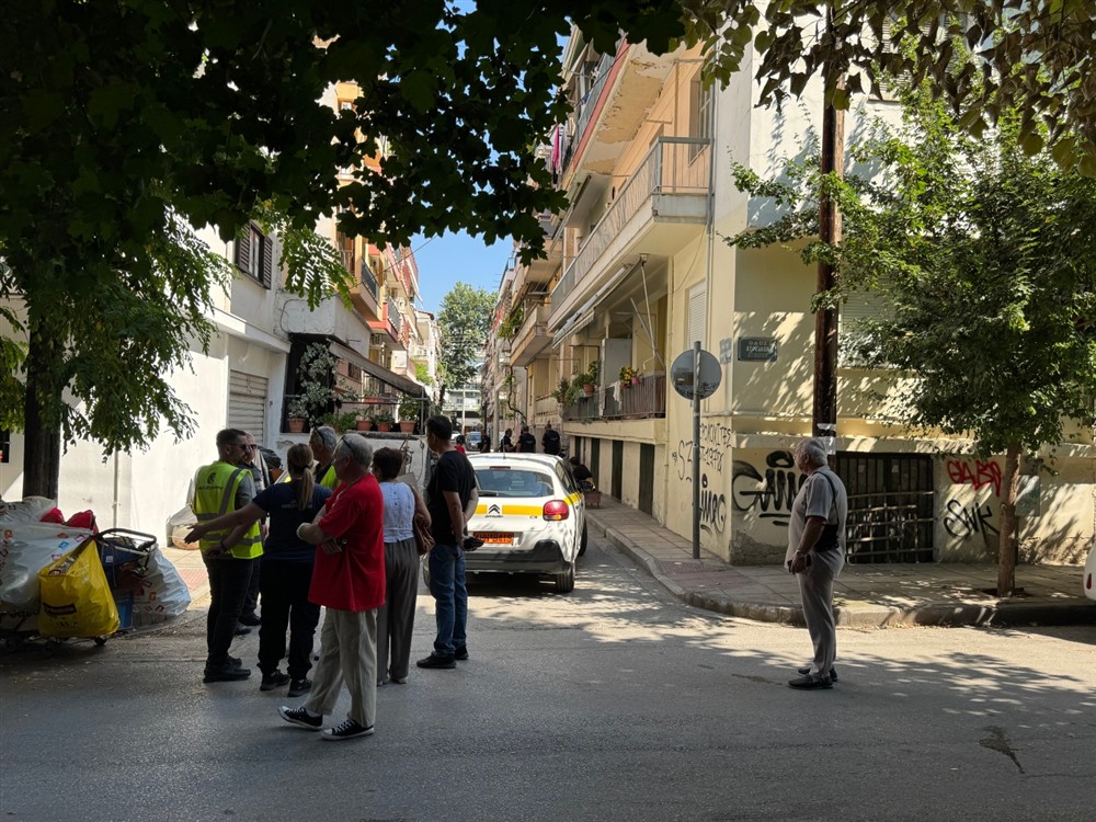 Θεσσαλονίκη - εγκαταλελειμμένο - αμάξι