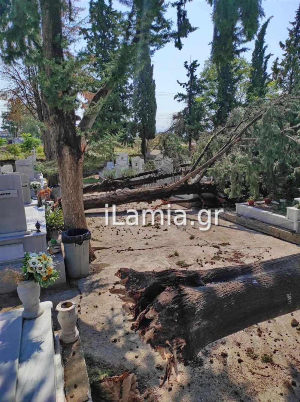 Λαμία - νεκροταφίο - κακοκαιρία Λαμία - νεκροταφίο - κακοκαιρία