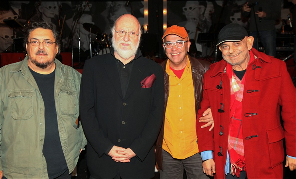 Σάκης Μπουλάς Σάκης Μπουλάς