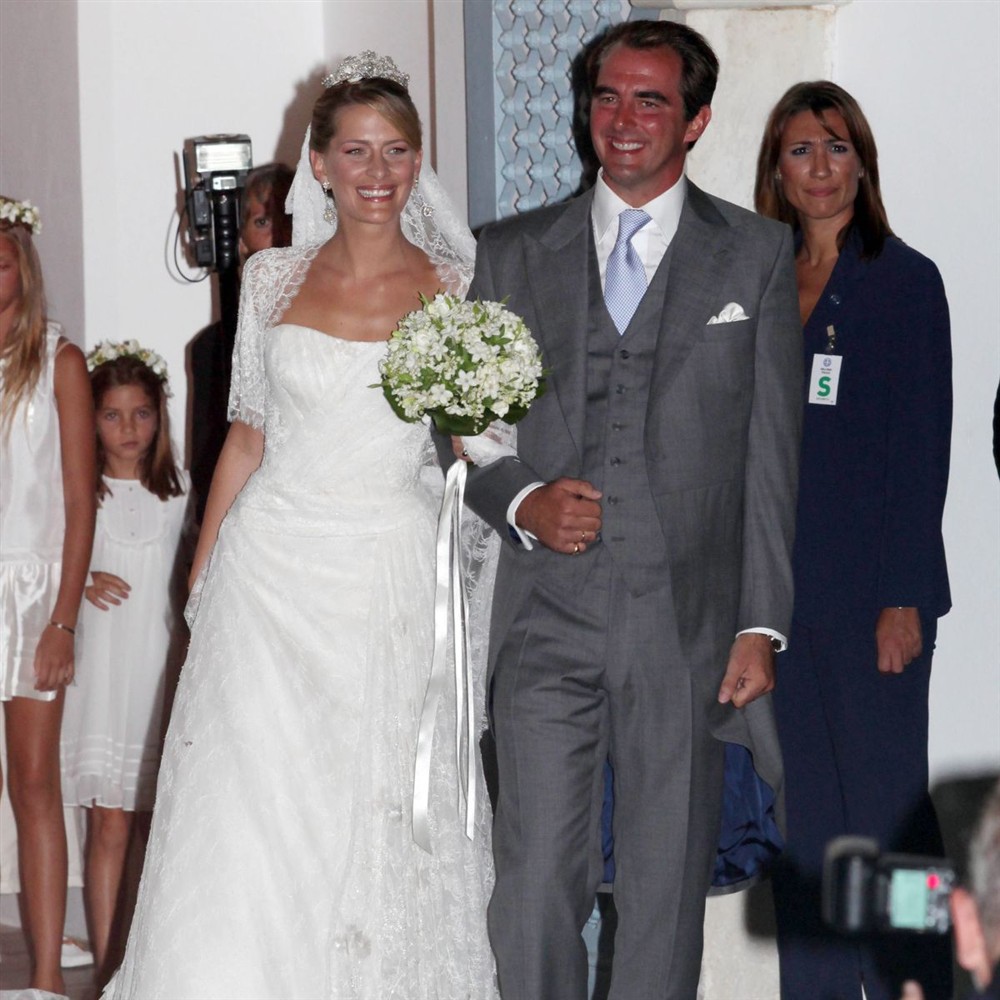 Τιάρα Τιάρα