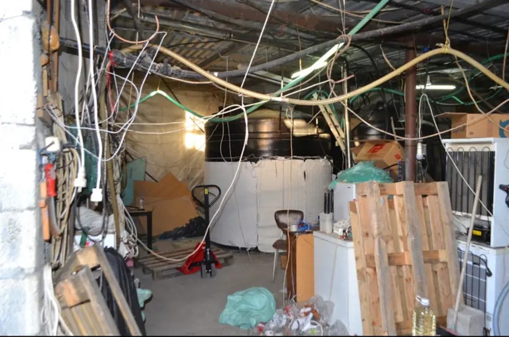 Κρήτη - Σπείρα - Παράνομο αλκοό Κρήτη - Σπείρα - Παράνομο αλκοό