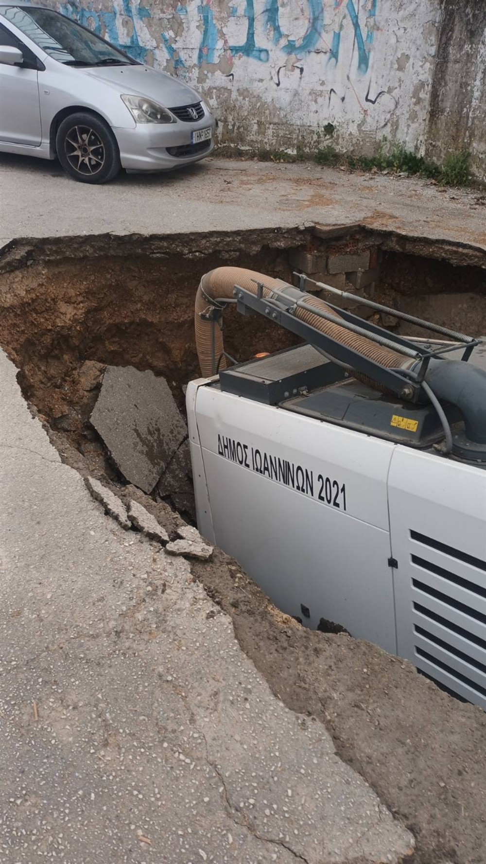 Ιωάννινα - απορριματοφόρο