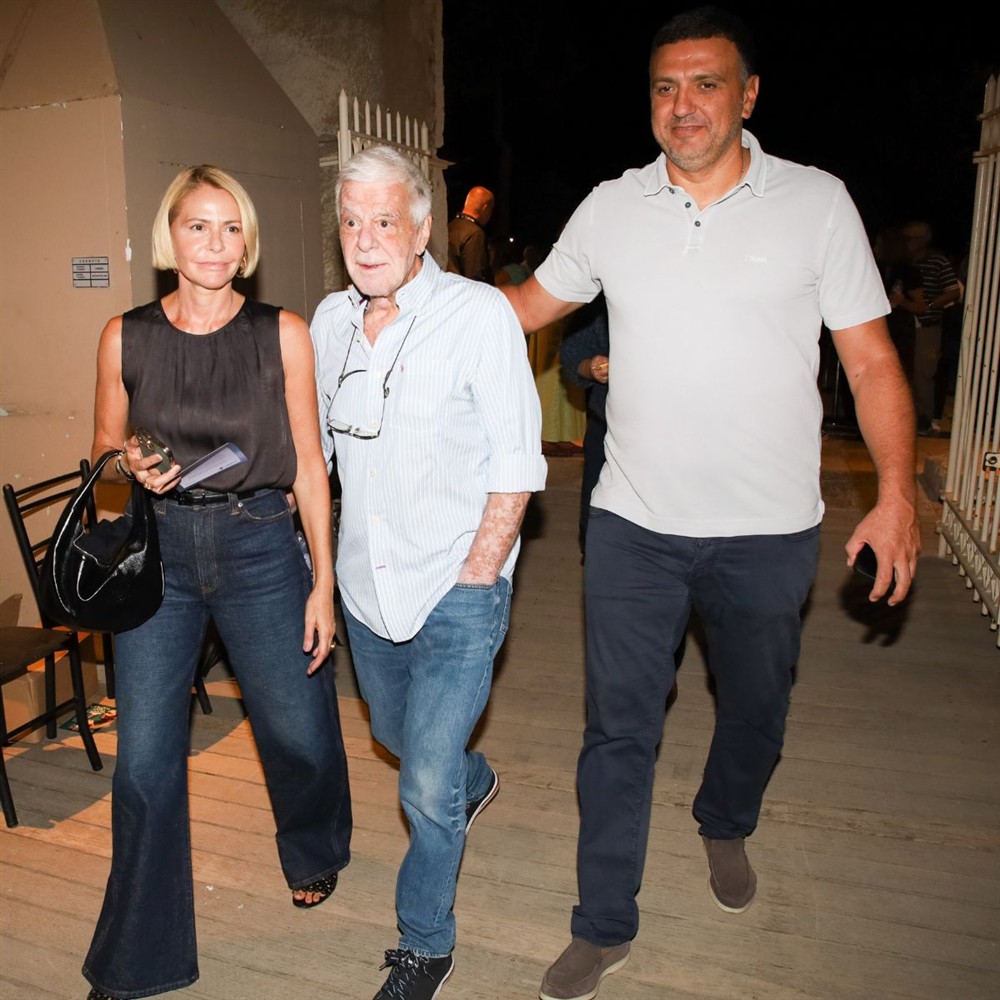 Τζένη Μπαλατσινού