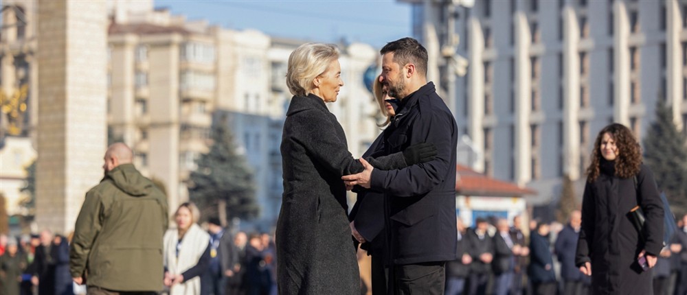 ΟΥΡΣΟΥΛΑ ΦΟΝ ΝΤΕΡ ΛΑΙΕΝ - ΟΥΚΡΑΝΙΑ ΟΥΡΣΟΥΛΑ ΦΟΝ ΝΤΕΡ ΛΑΙΕΝ - ΟΥΚΡΑΝΙΑ