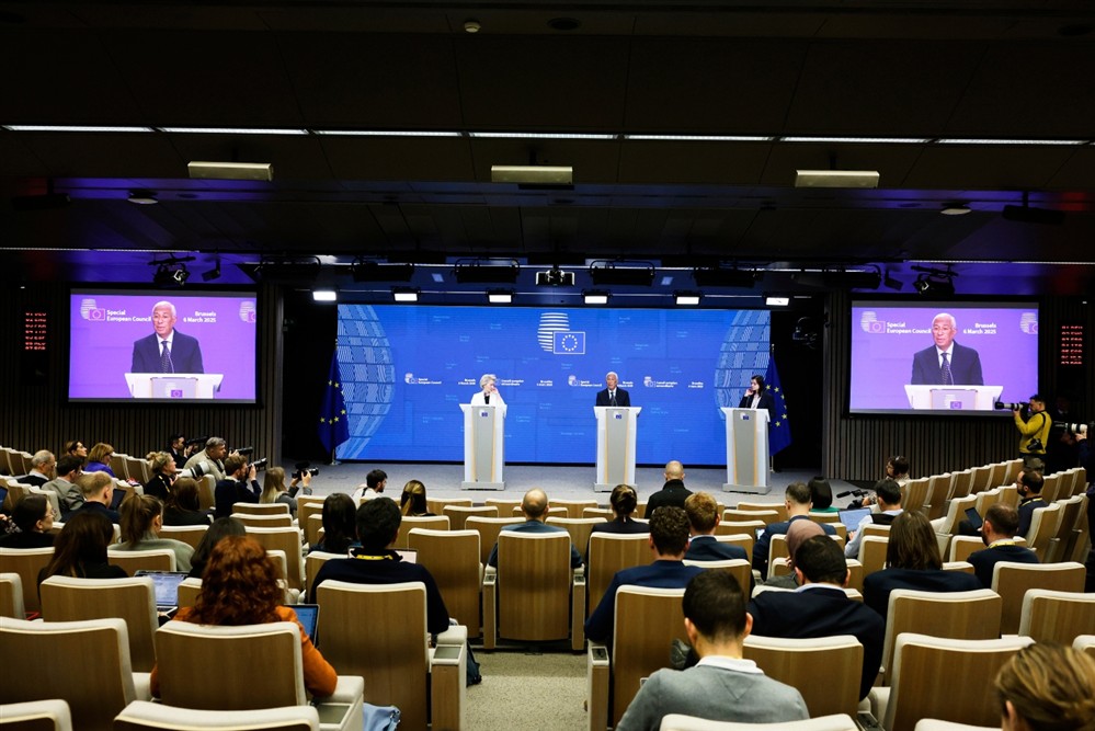 Σύνοδος Κορυφής - Συνέντευξη Τύπου