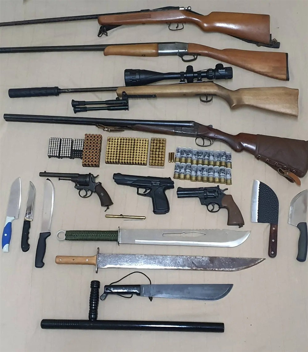 σιφνος - οπλοκατοχη σιφνος - οπλοκατοχη