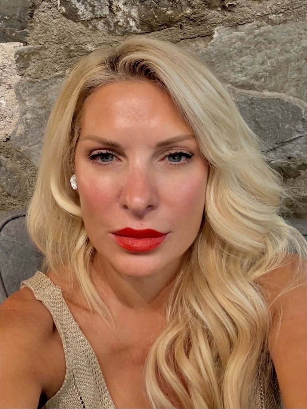 ΕΛΕΝΗ ΜΕΝΕΓΑΚΗ ΕΛΕΝΗ ΜΕΝΕΓΑΚΗ