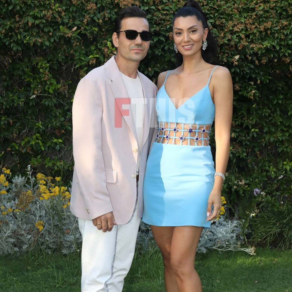 Τζούλια Κόλλια Τζούλια Κόλλια