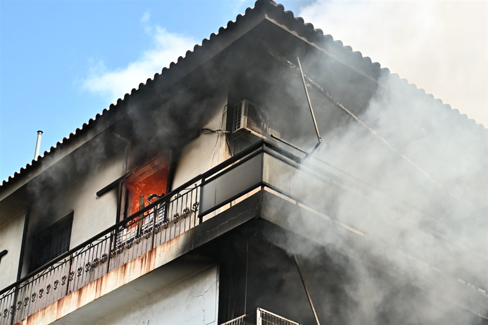 Χαιδάρι - φωτιά σε σπίτι Χαιδάρι - φωτιά σε σπίτι